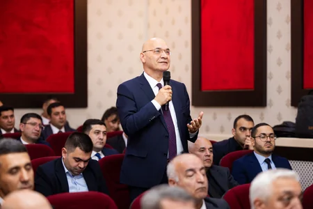 Rəqəmsal liderlik proqramının növbəti görüşü Naxçıvanda baş tutub