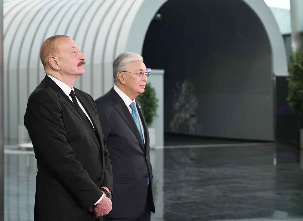 Robot presented project of underwater cable across Caspian Sea to Aliyev and Tokayev