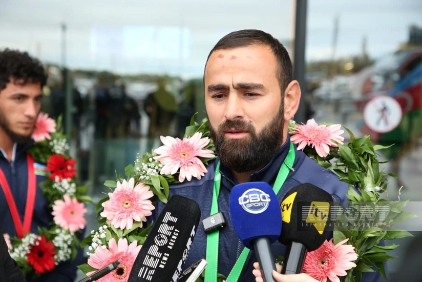 Dördqat dünya çempionu olan Azərbaycan güləşçisi karyerasını başa vurub