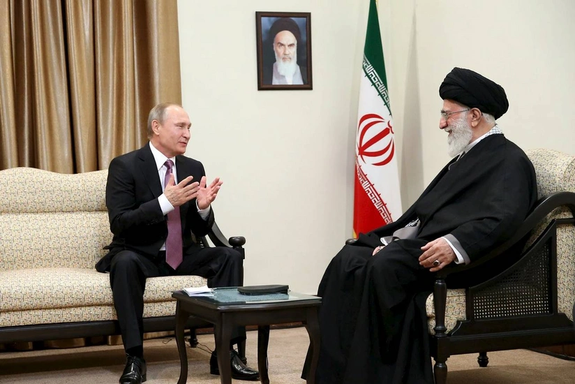 KİV: Putin Xaməneiyə məktub göndərib