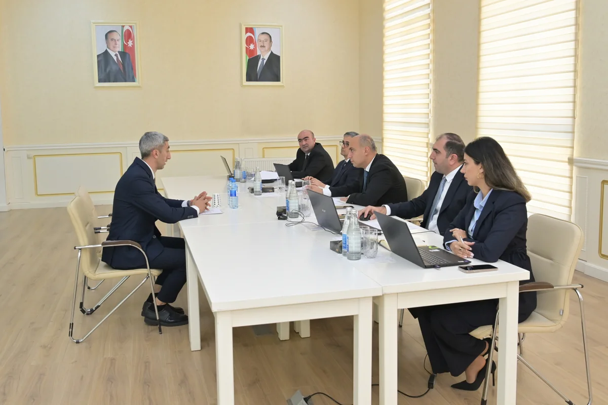 Elm və təhsil naziri Gədəbəydə vətəndaşları qəbul edib