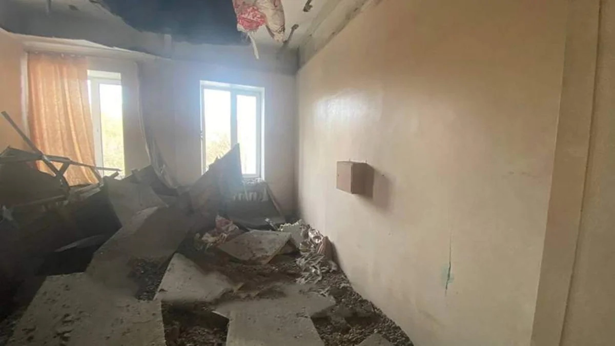 В Новосибирске после обрушения потолка больницы эвакуировано 46 детей