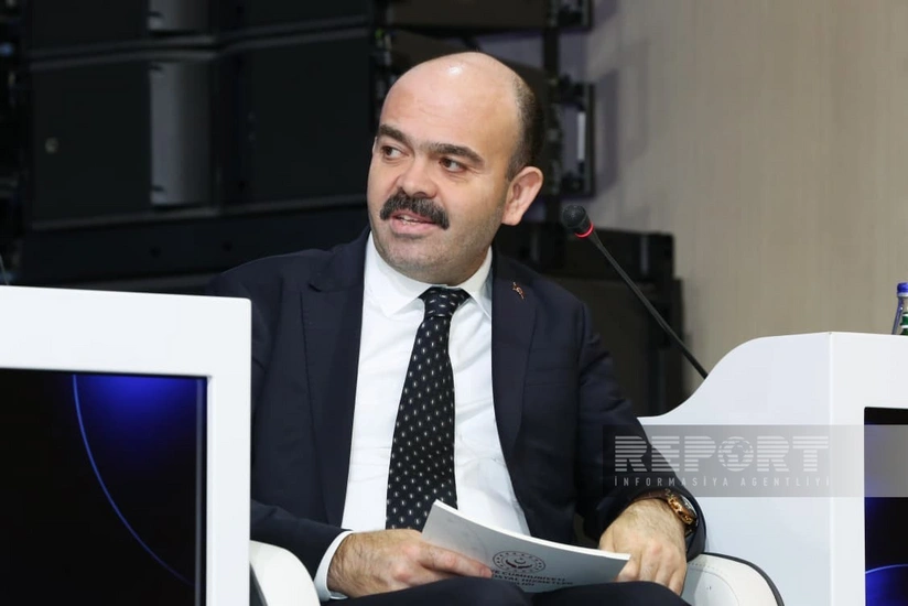 Türkiyəli nazir müavini: Süni intellektdən doğru istifadə edilsə insanlar üçün təhlükə olmayacaq