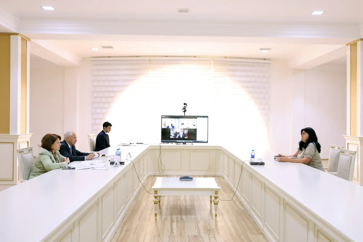 Sahib Ələkbərov Salyanda vətəndaşları qəbul edib