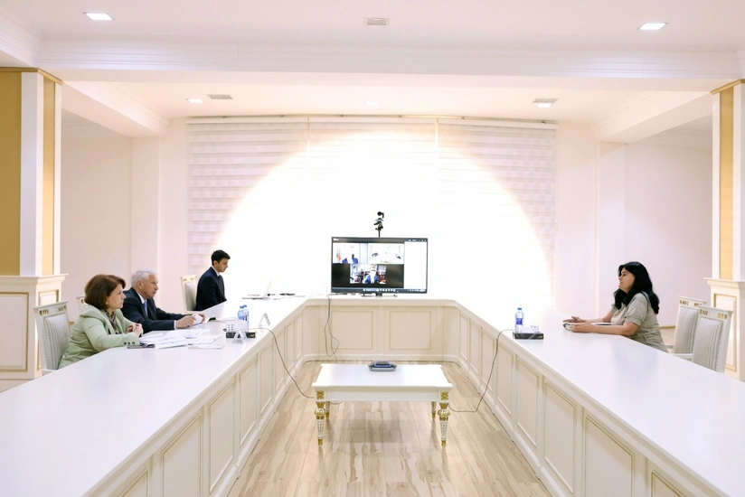 Sahib Ələkbərov Salyanda vətəndaşları qəbul edib