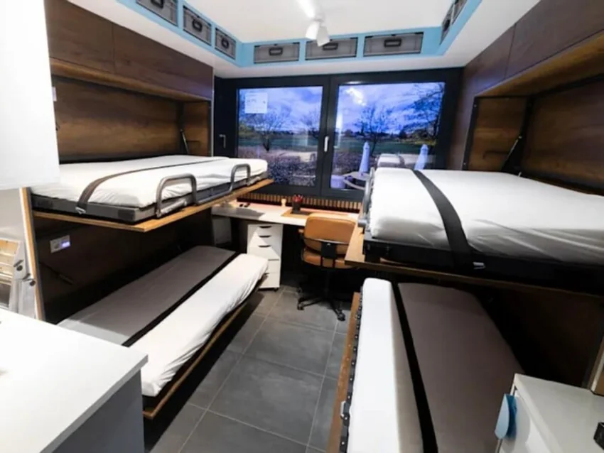 Bomb Mobile Germany plans to market mobile bomb shelters | Report.az