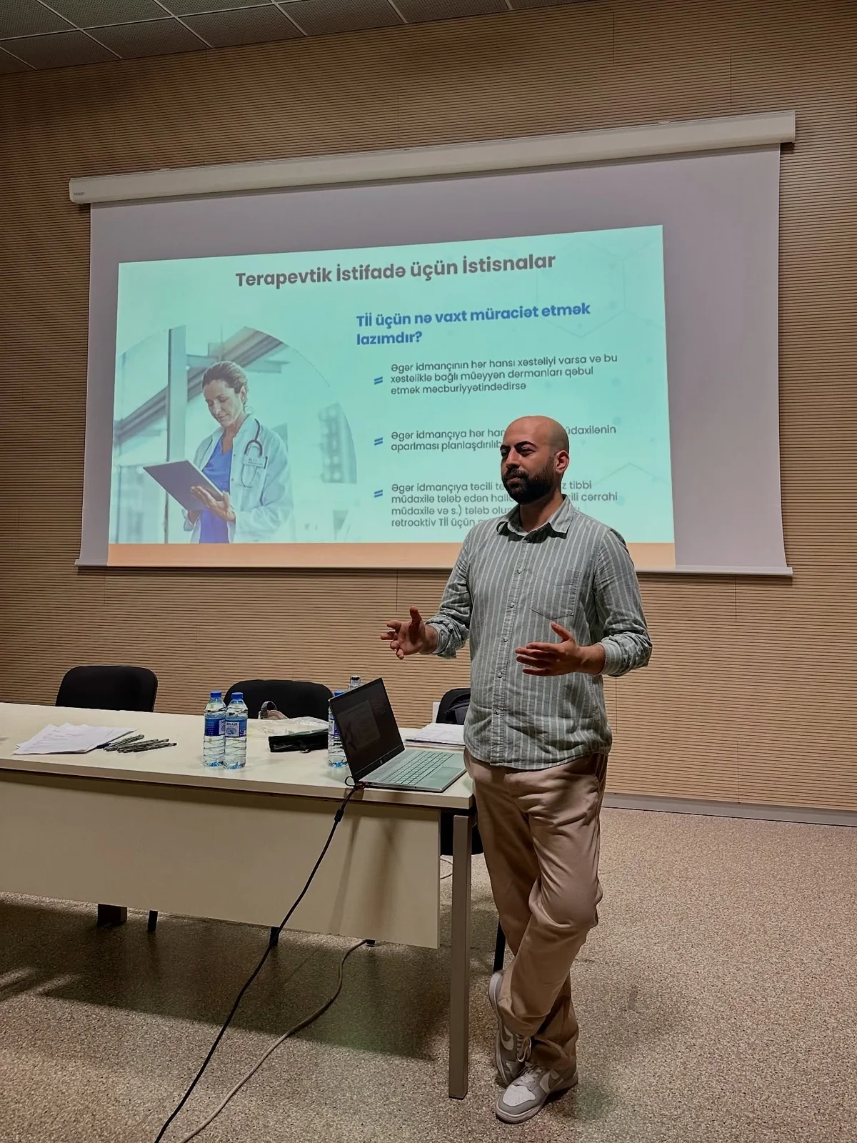 Azərbaycan millisinin üzvləri maarifləndirici seminarda iştirak ediblər