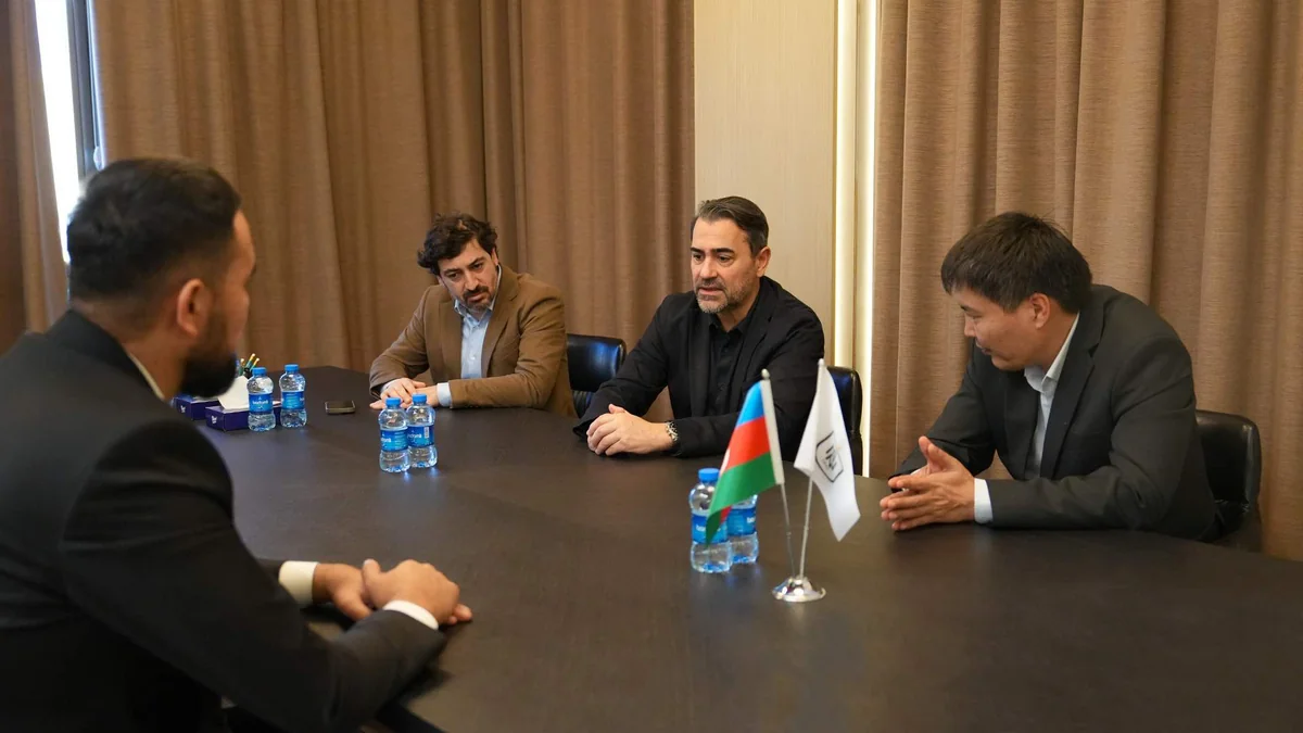 Neftçi və Qırğızıstan klubu arasında əməkdaşlıq perspektivi müzakirə olunub