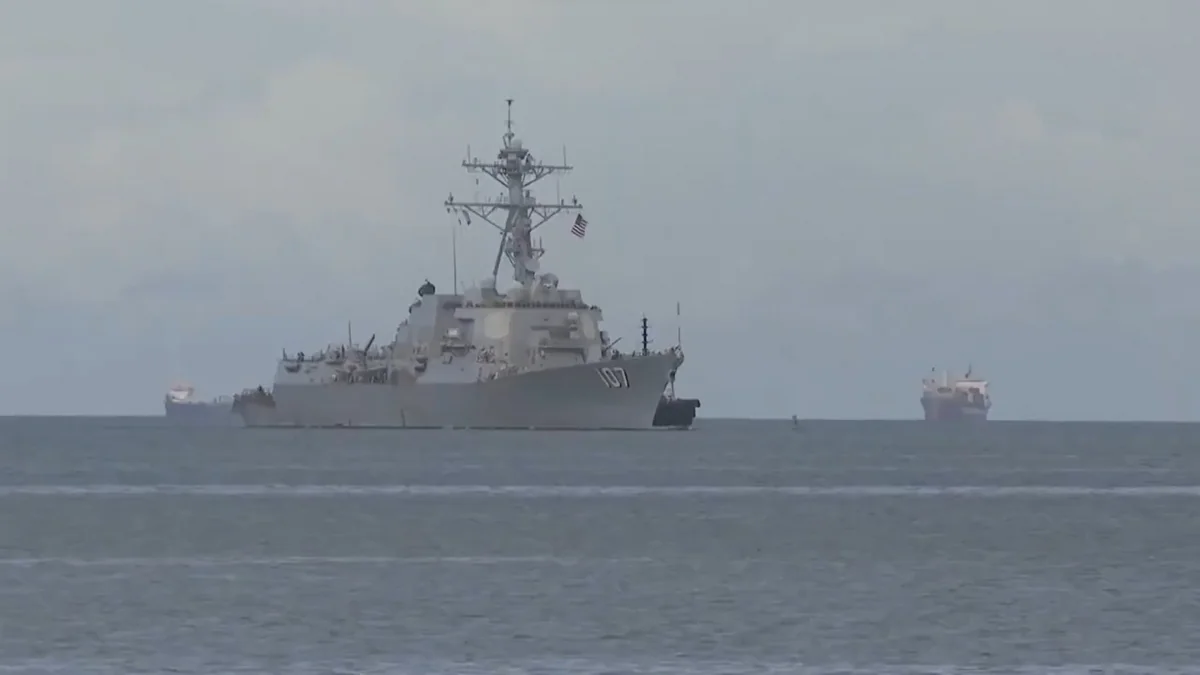 Пентагон увел корабли ВМС США с пути урагана Мелисса