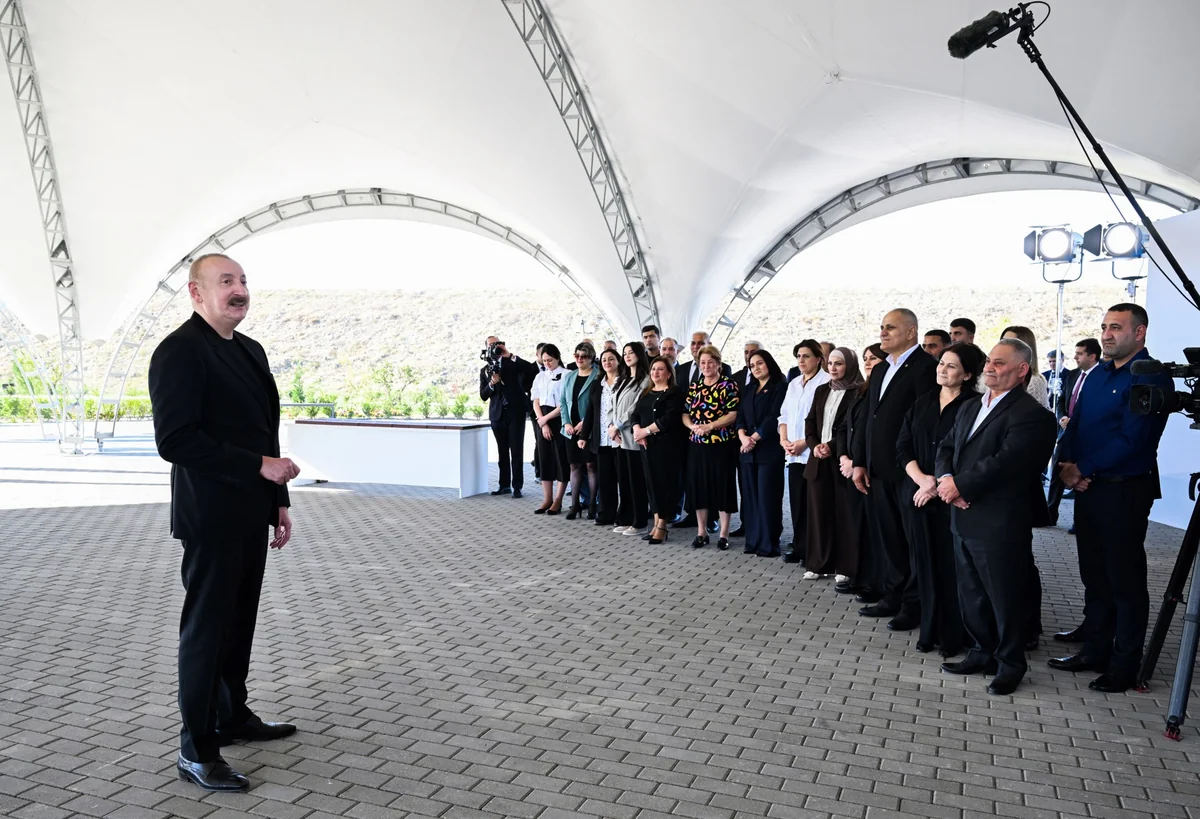 Zəngilanın Məmmədbəyli və Ağalı kəndlərinin sakinlərinə mənzillərin açarları təqdim edilib - YENİLƏNİB