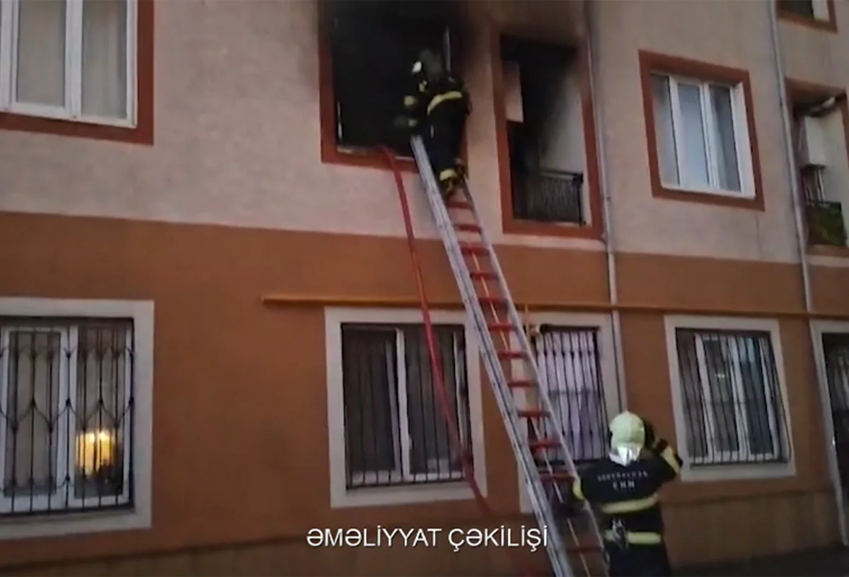 Xırdalanda çoxmərtəbəli yaşayış binasında yanğın olub, 15 nəfər sakin təxliyə olunub