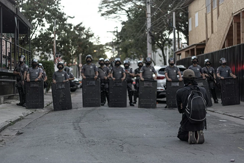Braziliyada polislərlə cinayətkarların qarşıdurmasında ölənlərin sayı 64-ə çatıb - YENİLƏNİB