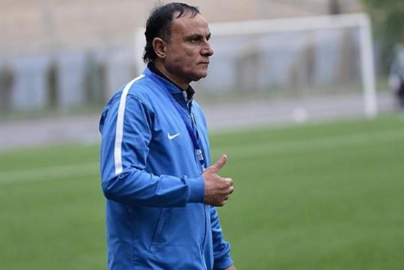 Xankəndinin baş məşqçisi: Difaiyə mövqe səhvlərindən qollar buraxaraq uduzduq