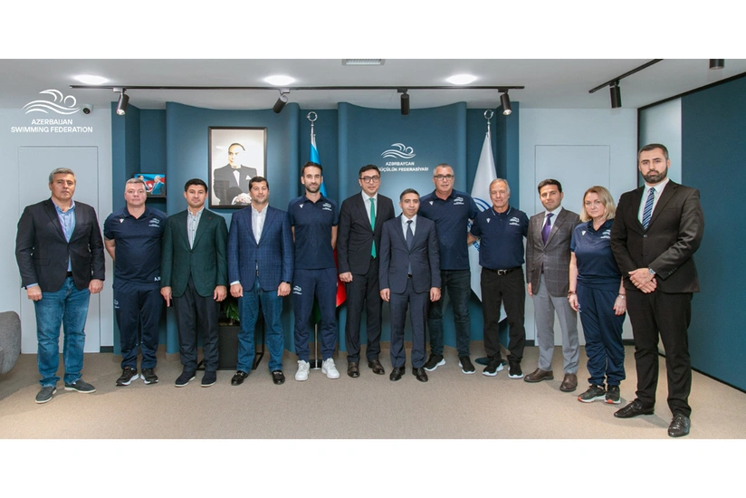 Fərid Qayıbov Azərbaycan Üzgüçülük Federasiyasının rəhbərliyi ilə görüşüb