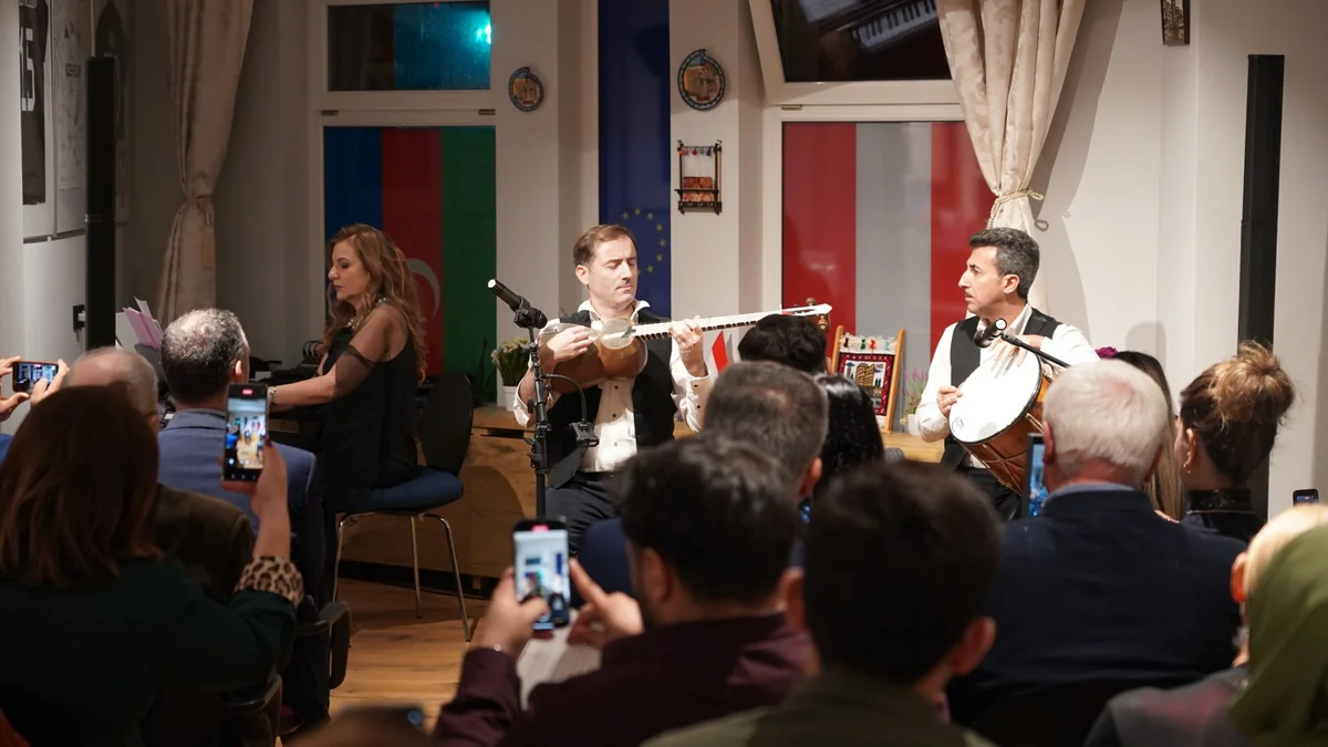 Salzburg Azərbaycan Evində 44 günün nəğməsi adlı konsert proqramı keçirilib