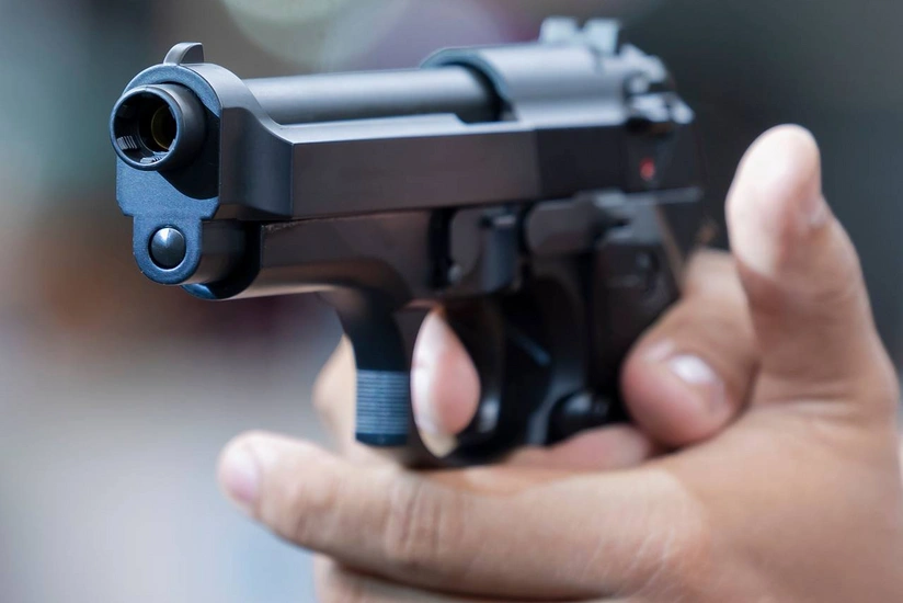 В Москве три студента пострадали при выстреле из сигнального пистолета