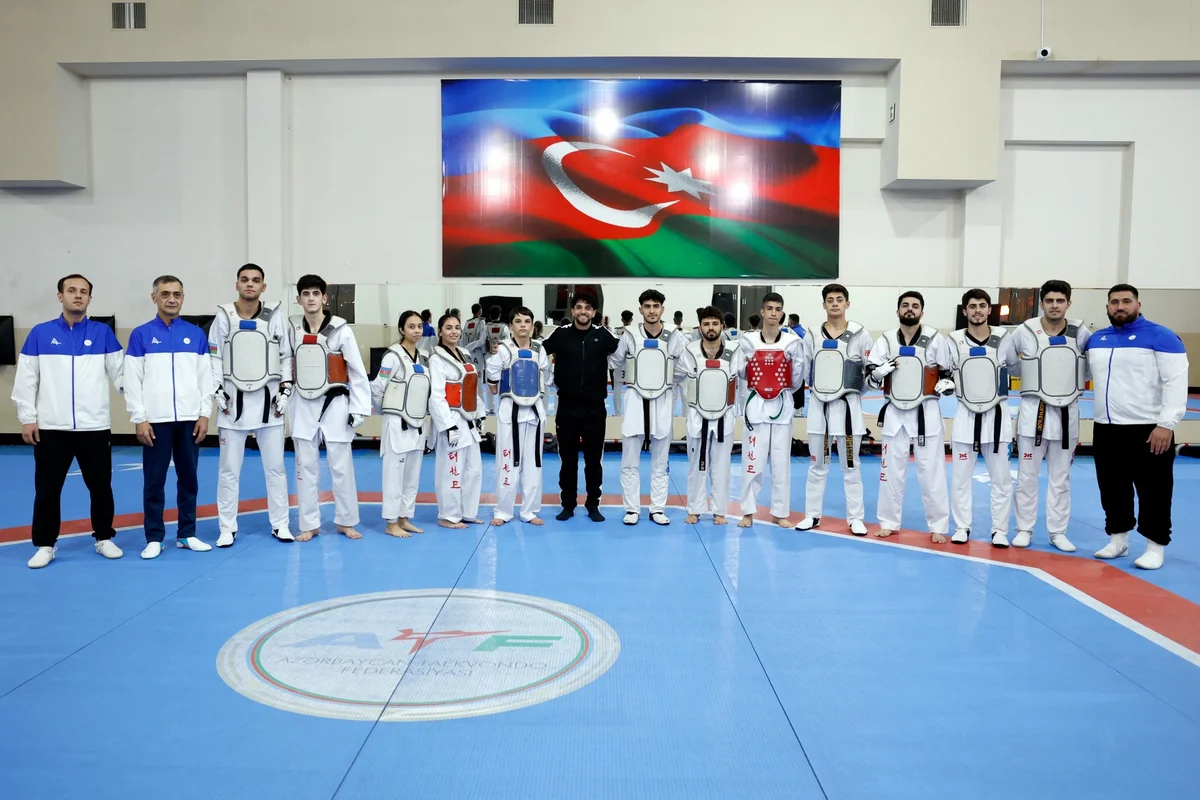 Qarabağın braziliyalı futbolçusu parataekvondoçuların məşqində olub