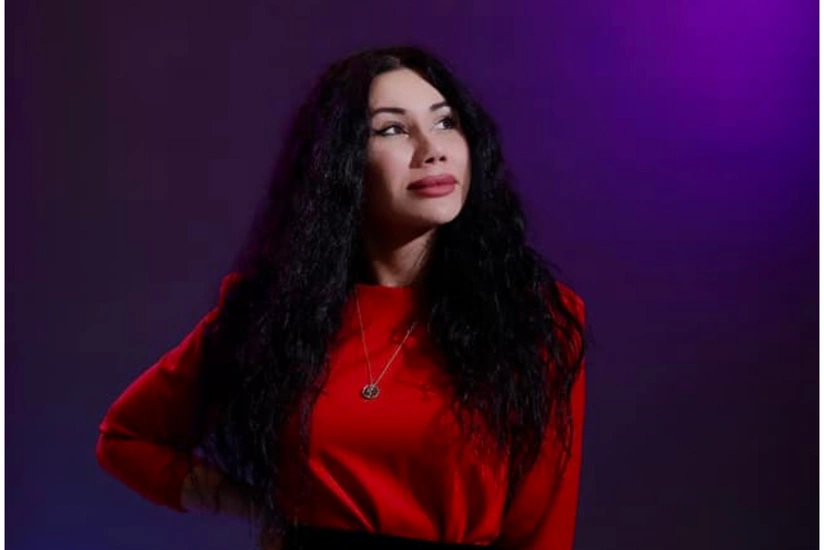 Bakıda avtomobil müğənni Vlada Axundovanı vuraraq öldürüb