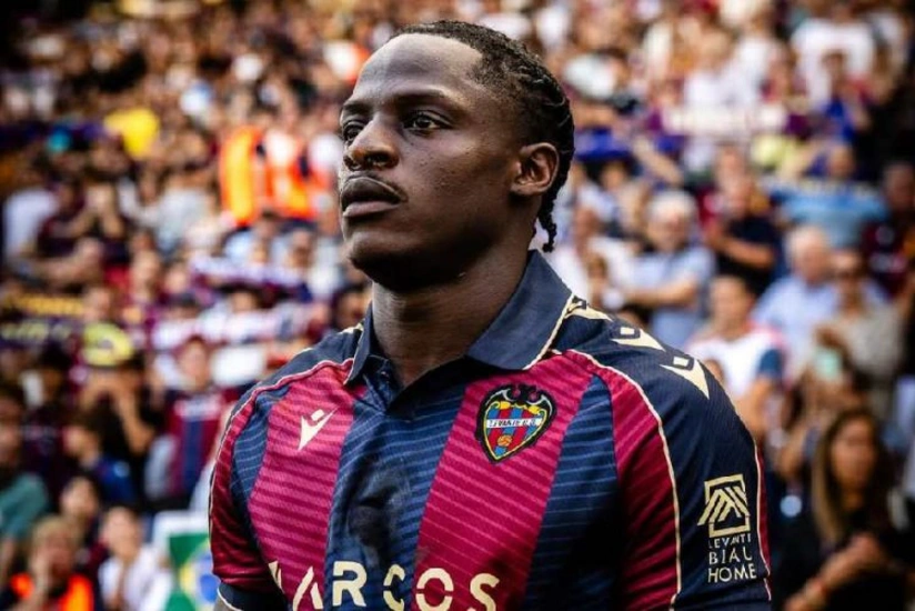 Avropanın nəhəng klubları Levantenin hücumçusu ilə maraqlanır