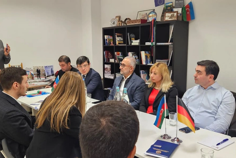 Фуад Мурадов обсудил возможности укрепления азербайджанской диаспоры в Германии