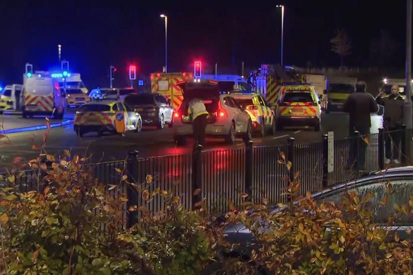 Число пострадавших при нападении в поезде в Англии возросло до 11