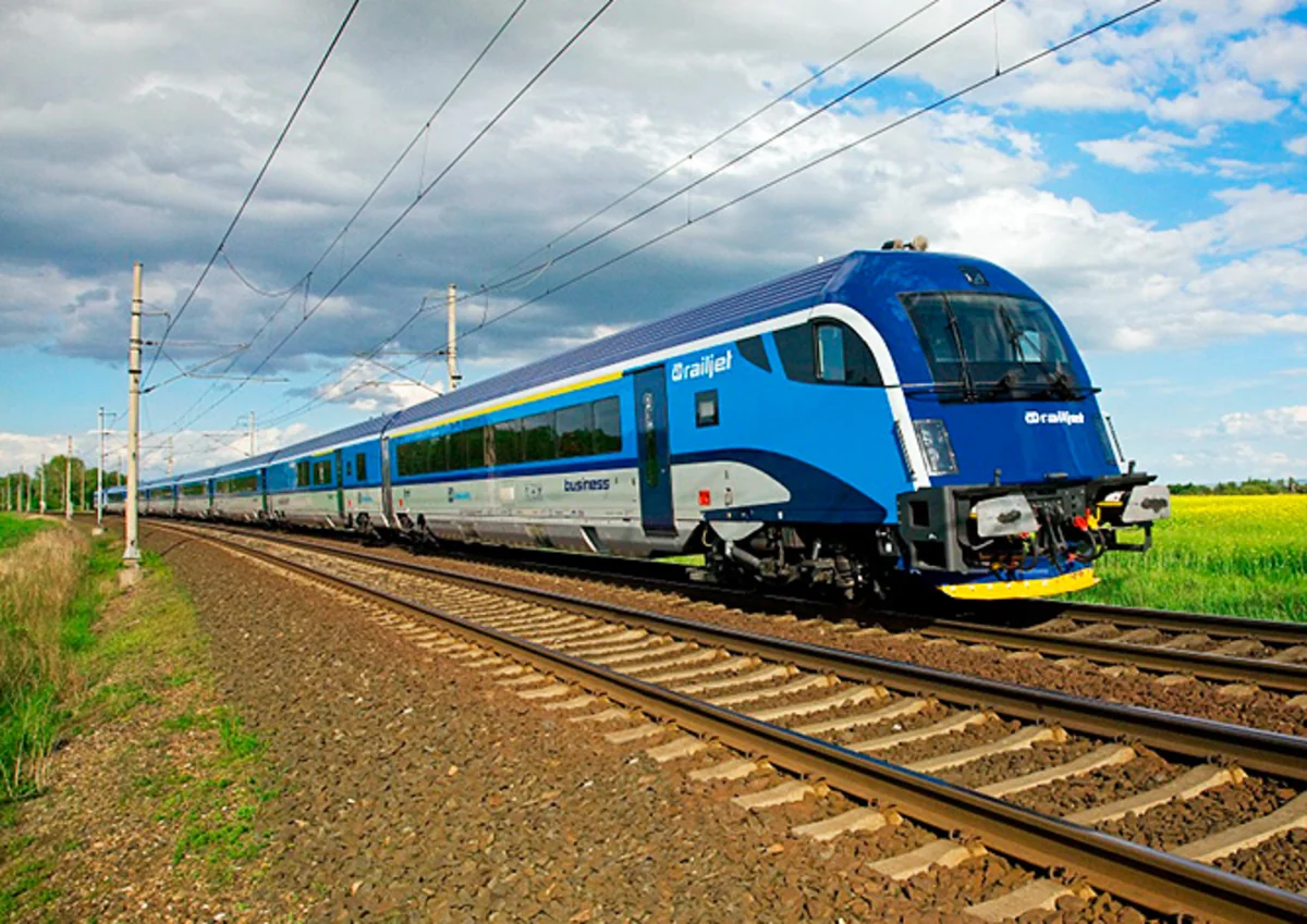 Dozens of trains in Czech Republic stopped due to cable theft