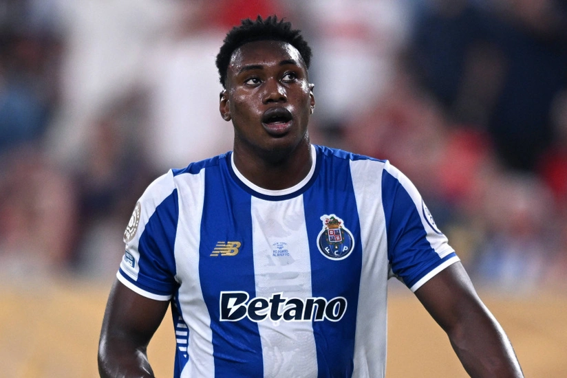 London klubları ispaniyalı hücumçunu transfer etmək istəyirlər