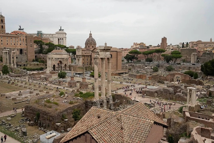 Part of medieval tower near Colosseum collapses during renovation in Rome