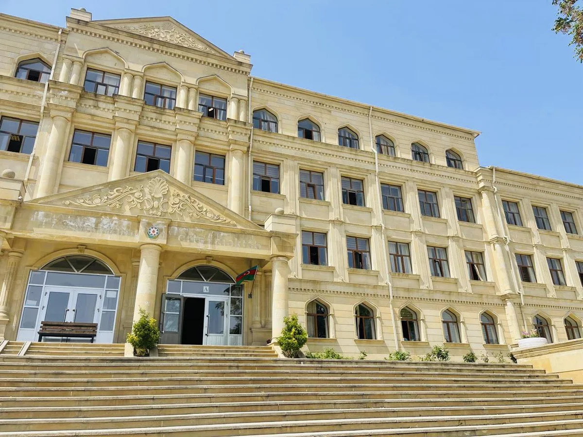 BŞTİ: Texniki və humanitar fənlər liseyinə direktor təyin edilib, tədris normal qaydada davam edir