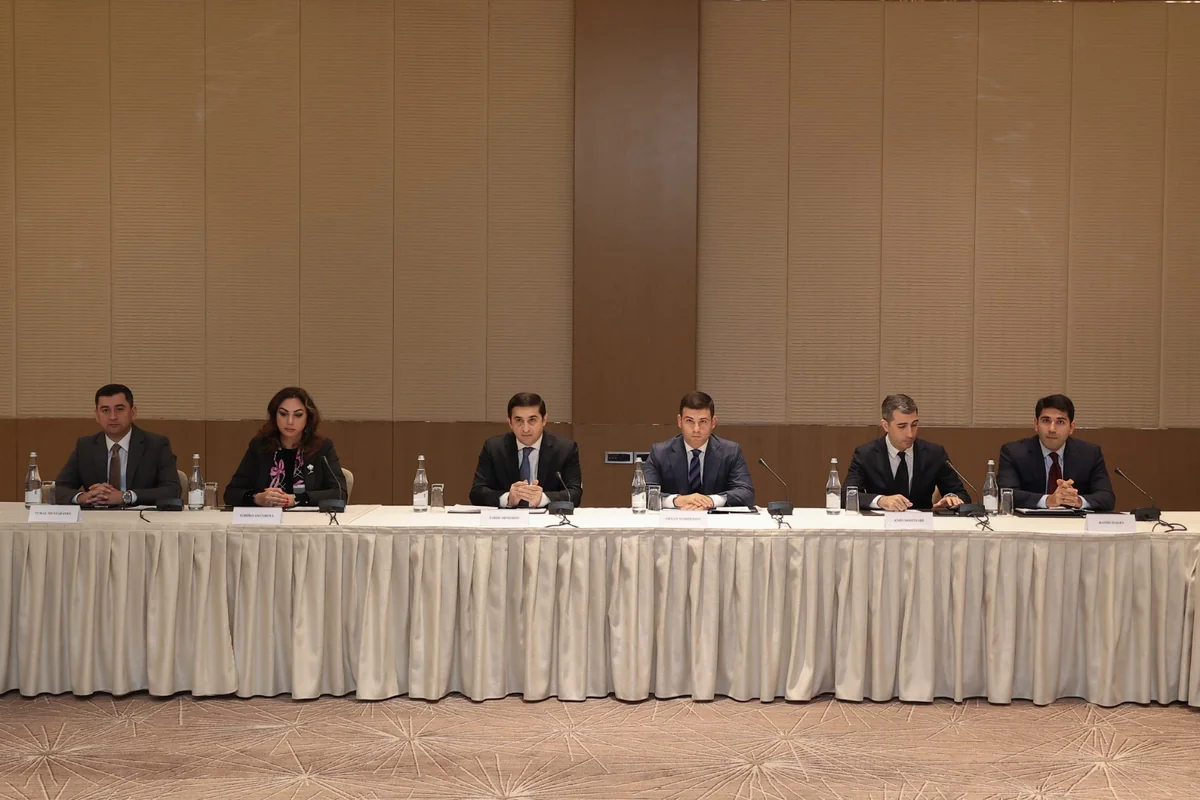 Ədliyyə Nazirliyi və KOBİA biznes assosiasiyalarla görüş keçirib