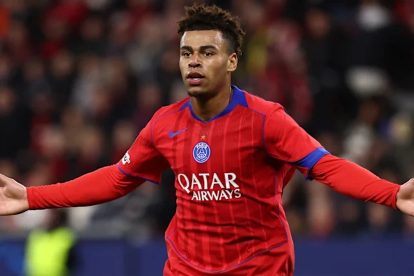 PSJ klubunun futbolçusu Qızıl oğlan mükafatının sahibi olub