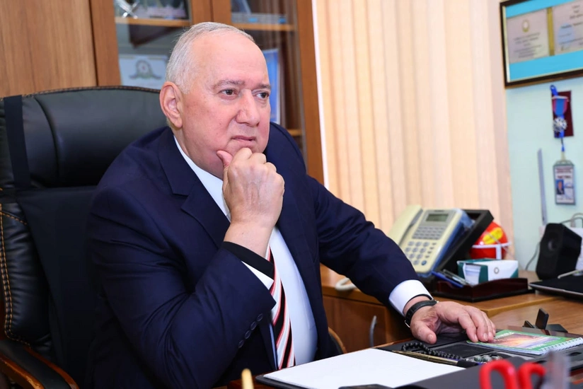 Füzuli Teatrının direktoru xəstəxanadan evə buraxılıb