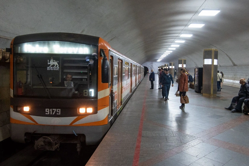 İrəvan metrosunda elektrik enerjisi təchizatında problem yaranıb
