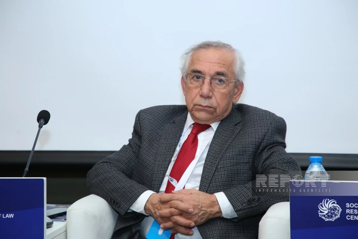 Türkiyəli professor: Təhsil insanın yaşamaqdan sonra ikinci ən böyük haqqıdır