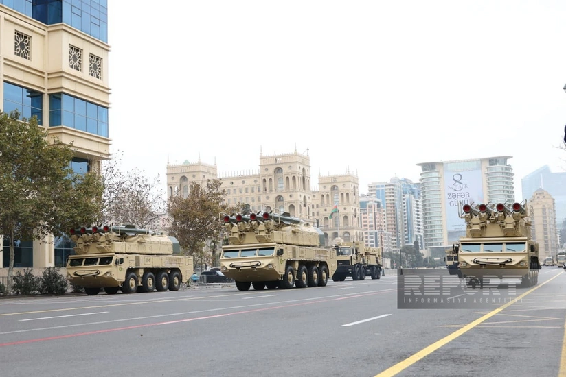 В Баку состоялась генеральная репетиция парада Победы - ФОТОРЕПОРТАЖ