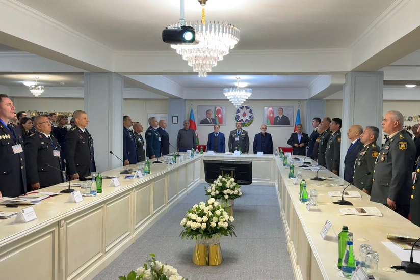 Daxili Qoşunların Hərbi İnstitutunda Zəfər tarixi elmi-nəzəri konfransı keçirilib