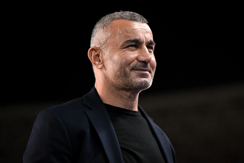 Qurban Qurbanov Azərbaycan derbilərində hər iki komandanın baş məşqçisi kimi meydana çıxan yeganə şəxsdir