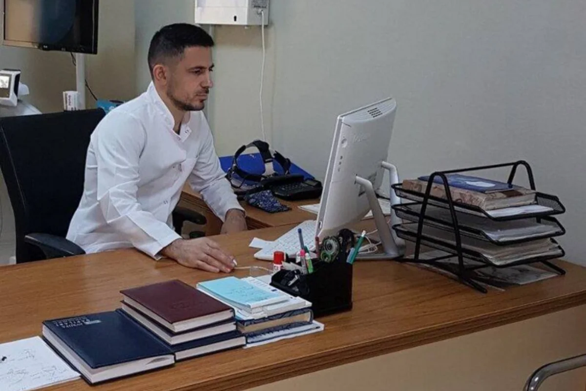 Burun əməliyyatından sonra xəstənin ölümündə təqsirləndirilən həkim apellyasiya şikayəti verib