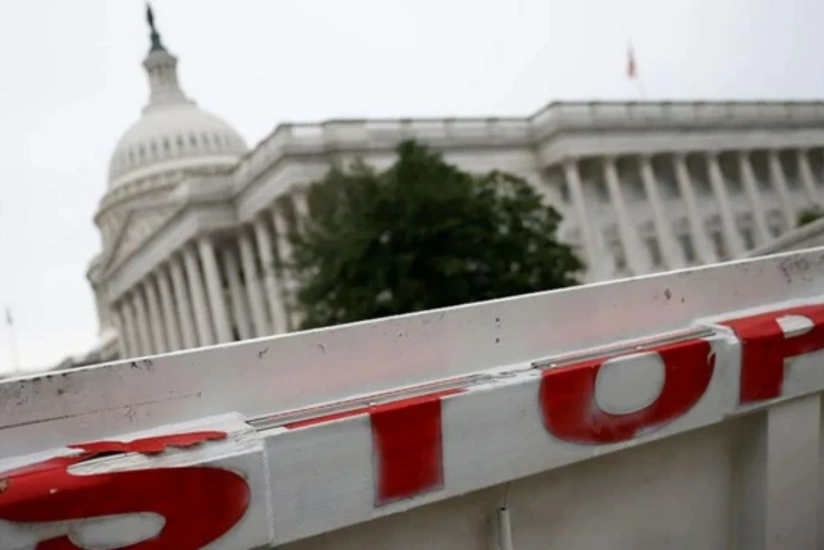 ABŞ şatdaun səbəbindən aviadaşımalara və kosmik buraxılışlara məhdudiyyətlər tətbiq edəcək