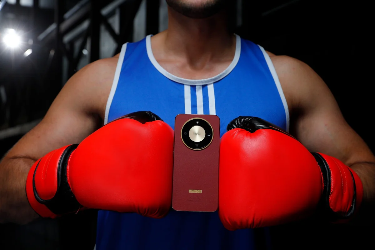 8300 mAh batareyaya malik, sarsılmaz HONOR X9d artıq satışdadır