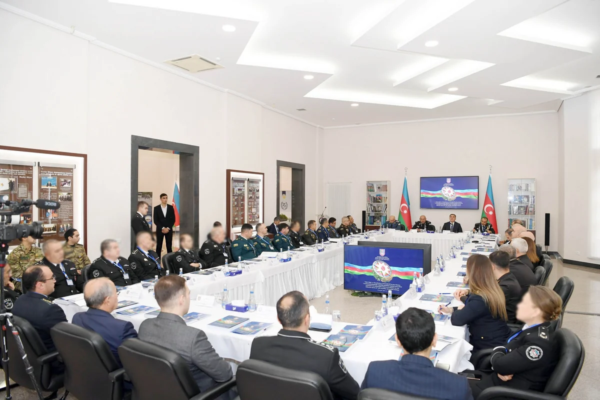 DTX-nin Akademiyasında elmi-praktik konfrans keçirilib