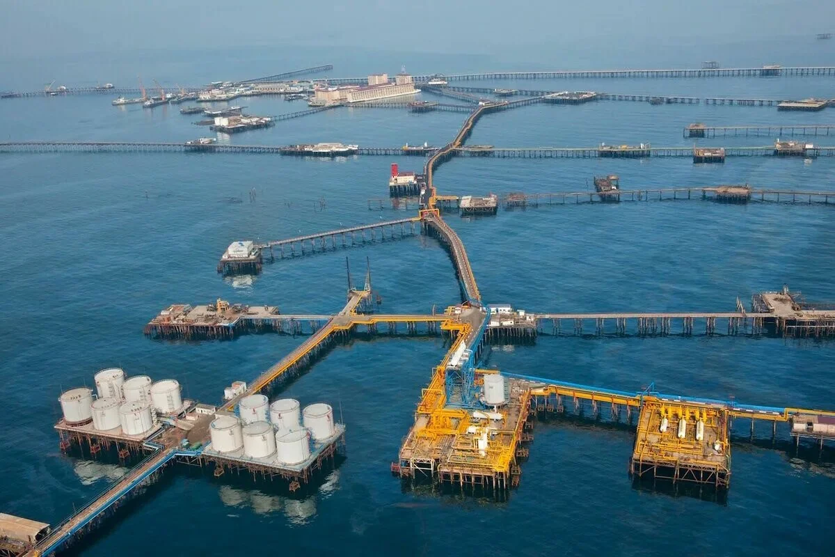 Oil output from Azerbaijan's Oil Rocks reaches 181.8 million tons