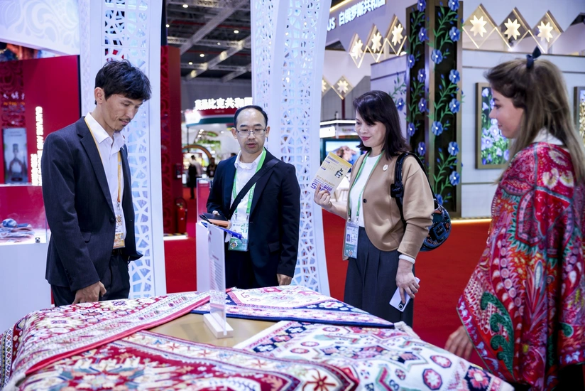 Азербайджан представлен на 8-й Китайской международной выставке импорта