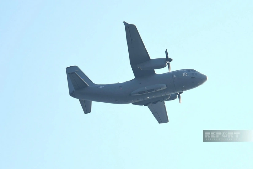 В азербайджанской армии приняты на вооружение новые военно-транспортные самолеты