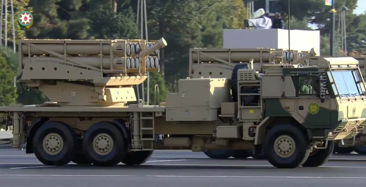 Системы SkyStriker Block 4 впервые продемонстрированы на военном параде в Баку