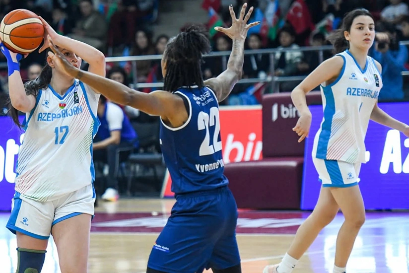 Azərbaycanın basketbol millisi Bakıda Türkiyə klubu ilə yoldaşlıq oyunu keçirib