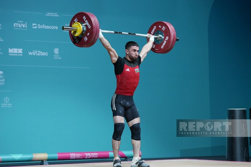 Azərbaycan ağırlıqqaldıranı Tehran Məmmədov İslamiadanı medalsız başa vurub