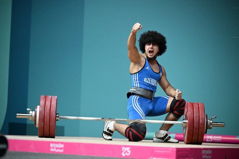 Azərbaycan ağırlıqqaldıranı İslamiadanı üç medalla başa vurub - YENİLƏNİB
