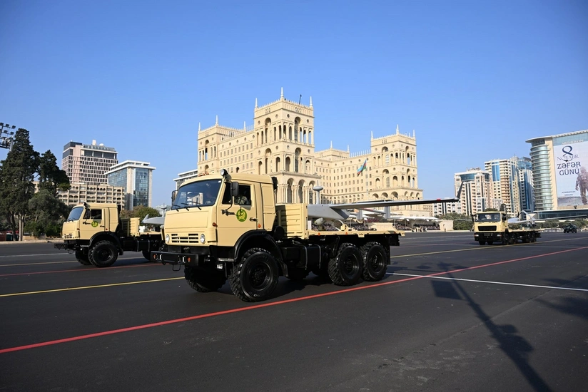 Hərbi paradda nümayiş etdirilən yerli silahlar strateji müstəqilliyin göstəricisidir - RƏY