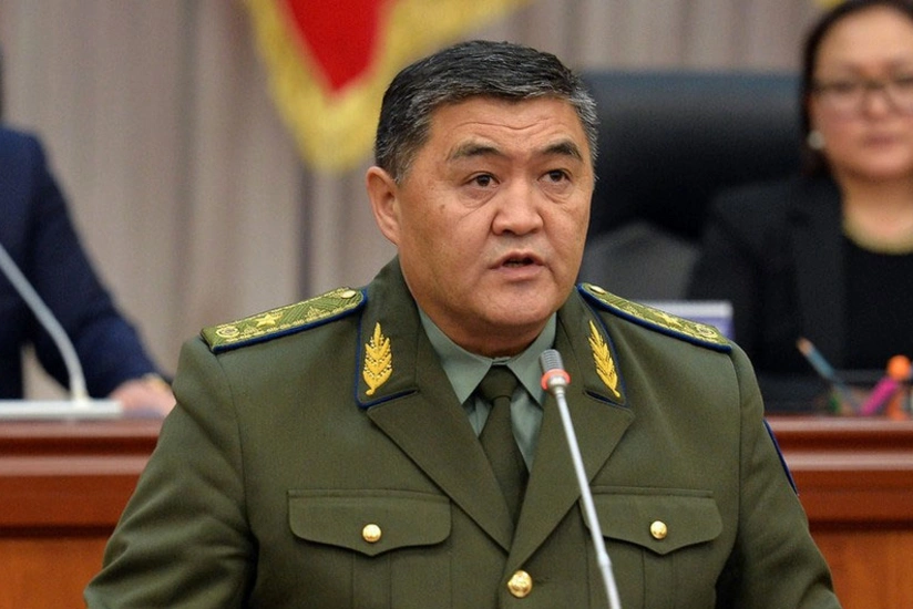 Глава ГКНБ: Кыргызстан отведет тяжелое вооружение от границы